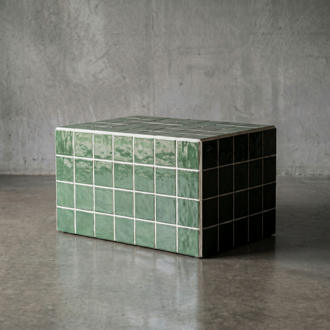 Seranoz Coffee Cube Angled Studio Shot